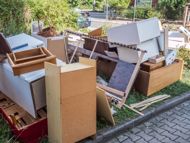 Debris Removal in Clover Creek, WA
